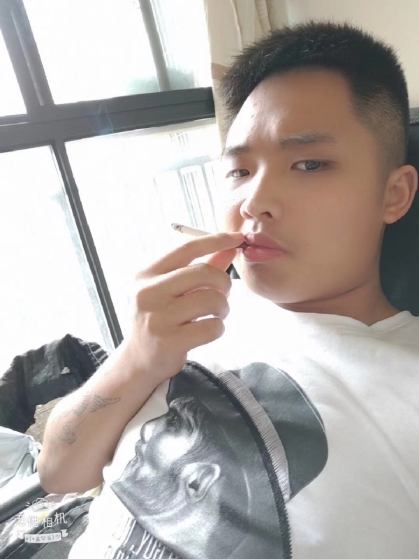 比比曾_的第二张照片--衡阳相亲服务中心