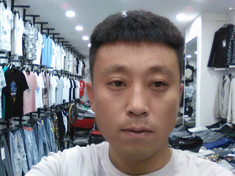 冰冷的心的第二张照片--衡阳相亲服务中心