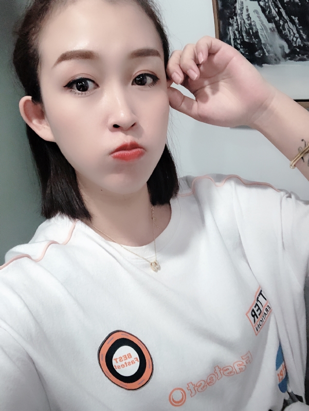 Amy的第三张照片--衡阳相亲服务中心