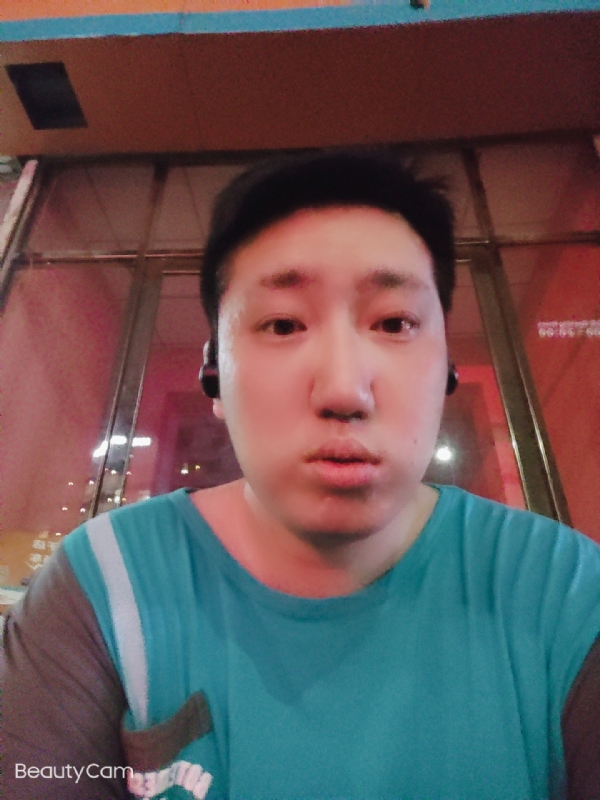 夜月星辰的第一张照片--衡阳相亲服务中心