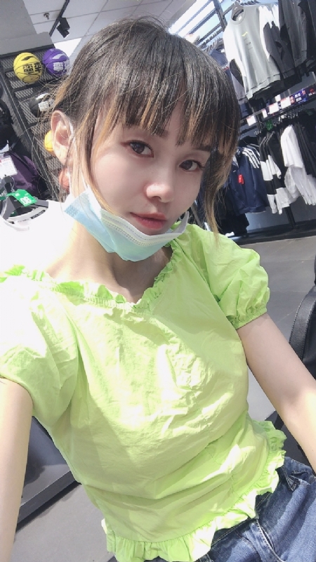 婀娜袅袅的第一张照片--衡阳相亲服务中心