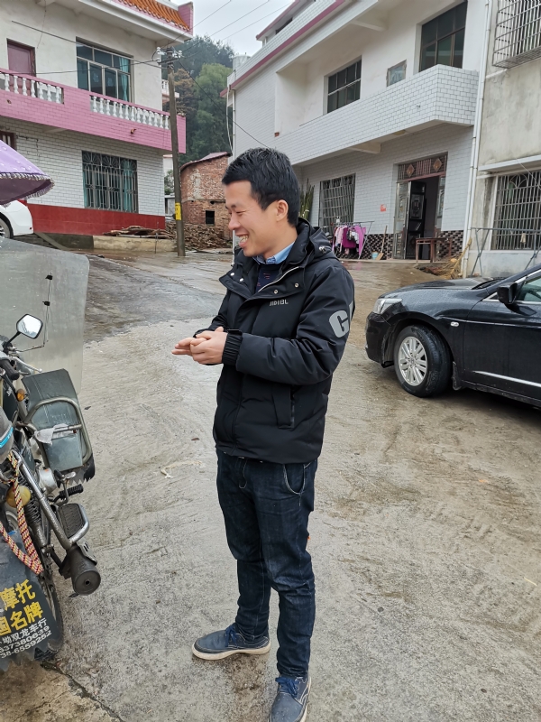 幸运遇见你的第一张照片--衡阳相亲服务中心