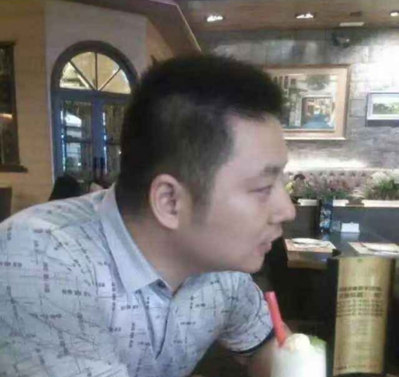 明月^清风的第二张照片--衡阳相亲服务中心