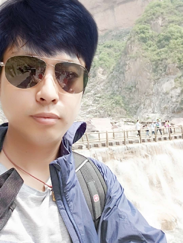 雅俗共赏的第一张照片--衡阳相亲服务中心