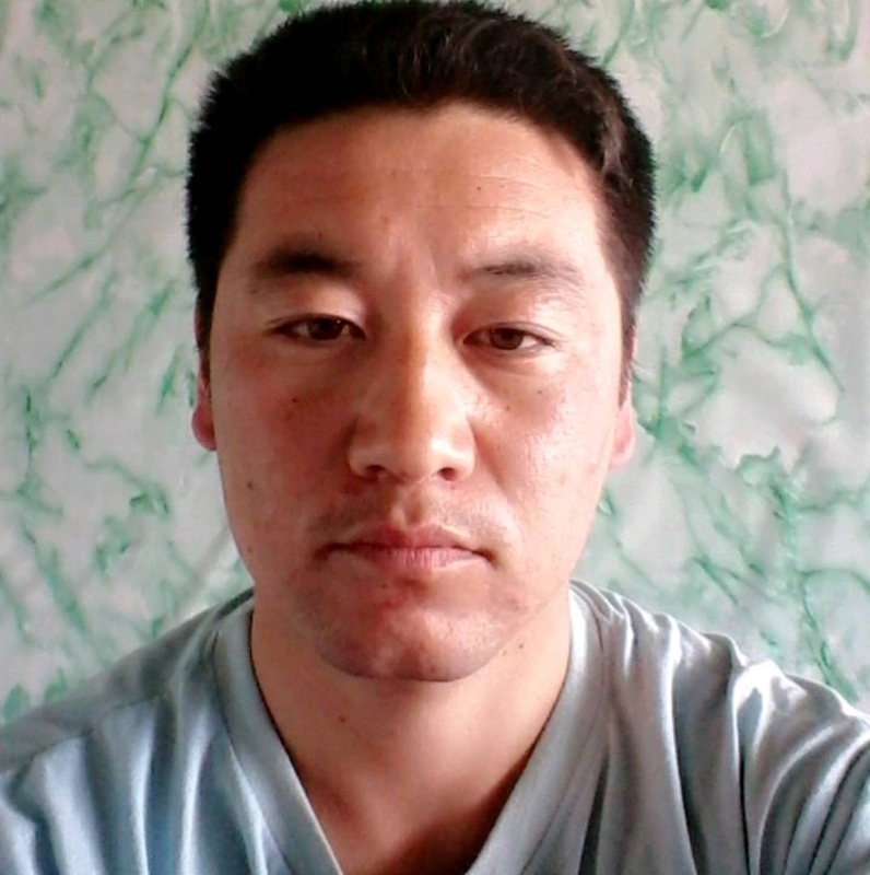 寻找另一半的第三张照片--衡阳相亲服务中心