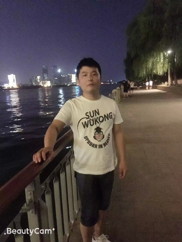 古月的第一张照片--衡阳相亲服务中心