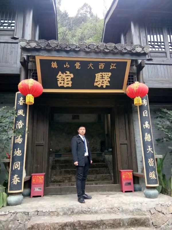 奋斗少年的第一张照片--衡阳相亲服务中心