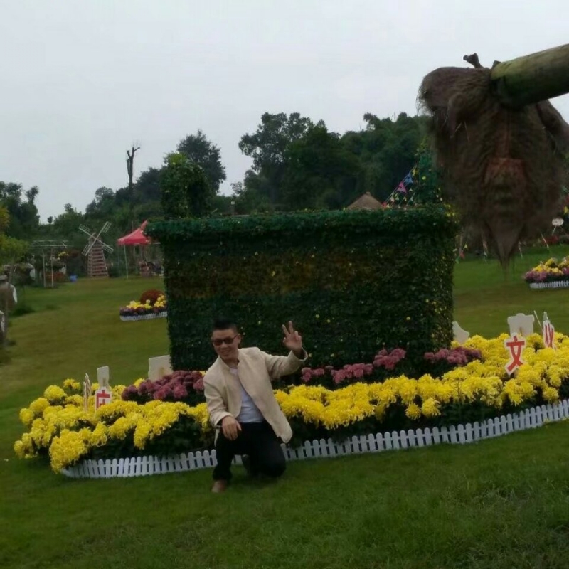 春风里^O^任徜徉的第一张照片--衡阳相亲服务中心