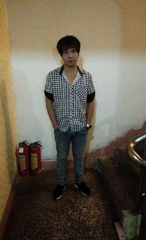 单身征婚的第一张照片--衡阳相亲服务中心