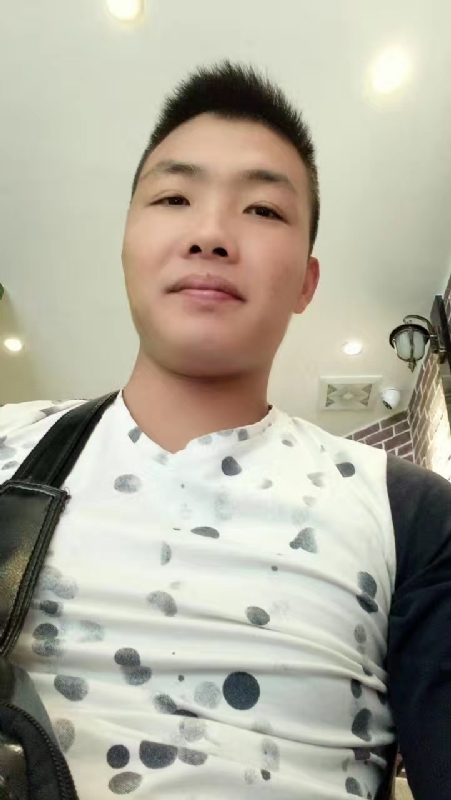 吃生蚝的小乖乖的第一张照片--衡阳相亲服务中心