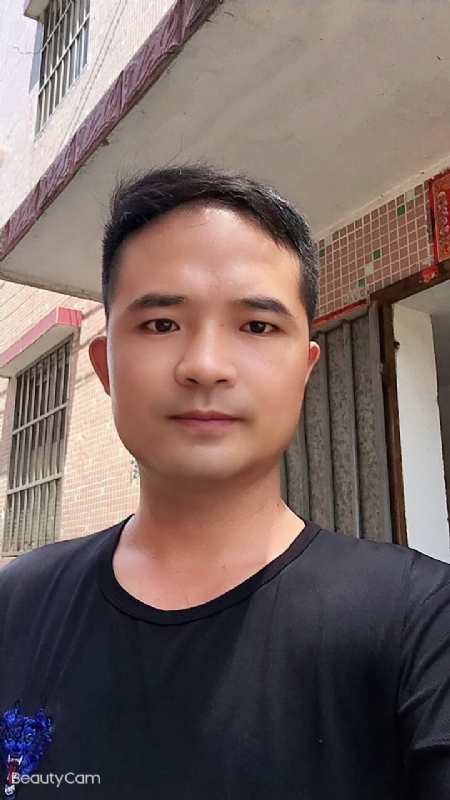 言飞的第二张照片--衡阳相亲服务中心