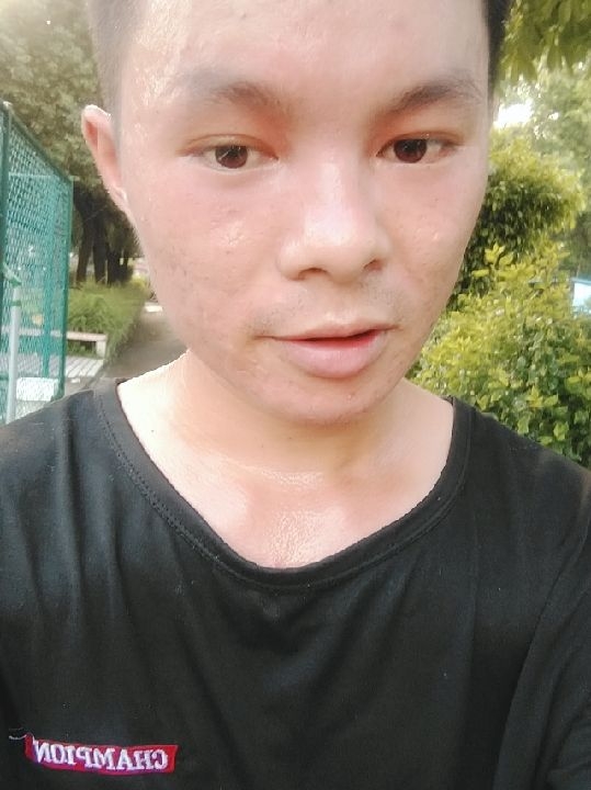 楠呐的第二张照片--衡阳相亲服务中心