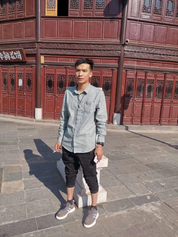 刘方的第一张照片--衡阳相亲服务中心