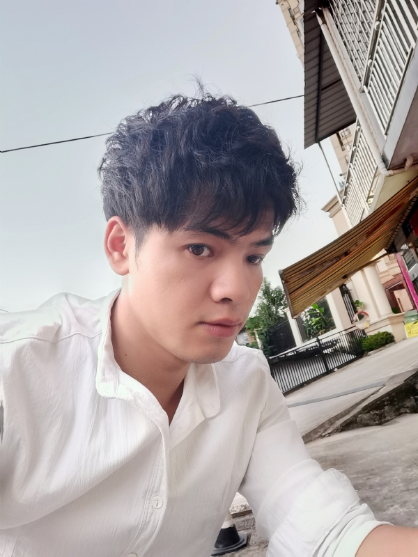 幕后老板的第二张照片--衡阳相亲服务中心