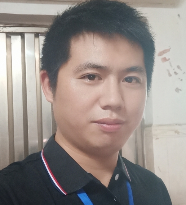 单身奶爸的第一张照片--衡阳相亲服务中心