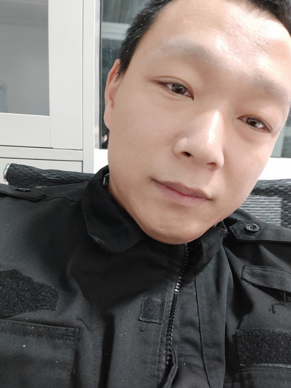 真实找人结婚的第二张照片--衡阳相亲服务中心