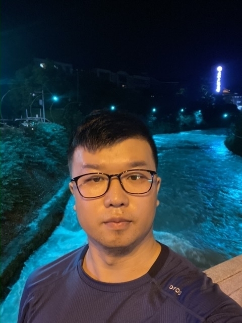 你在哪里的第一张照片--衡阳相亲服务中心