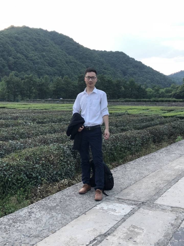 盛夏果实的第一张照片--衡阳相亲服务中心