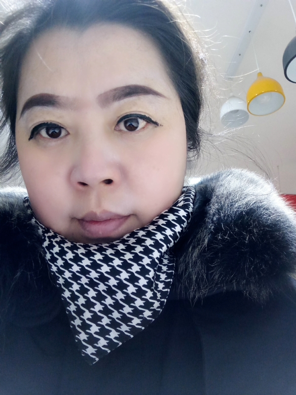 余猪猪的第一张照片--衡阳相亲服务中心