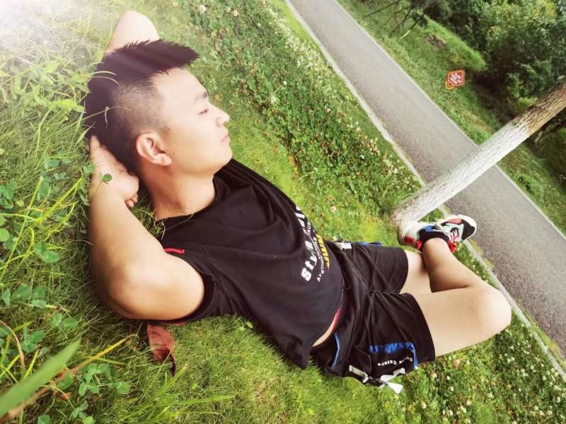 危笑的第一张照片--衡阳相亲服务中心