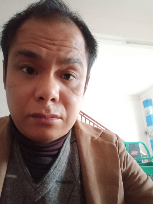 唐水果店发发发的第一张照片--衡阳相亲服务中心