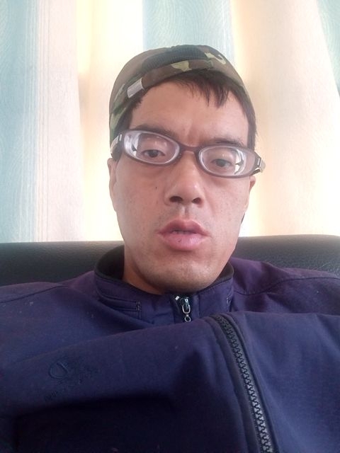 等待有缘人的第三张照片--衡阳相亲服务中心