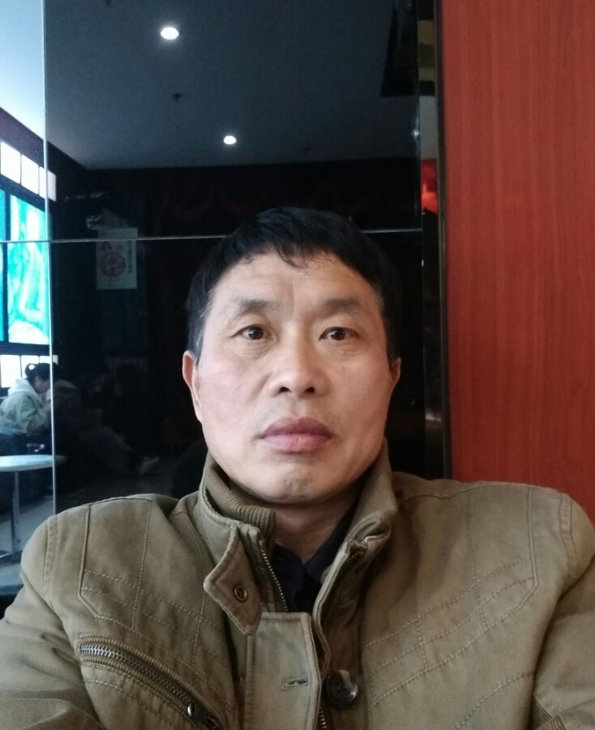 老同学的第一张照片--衡阳相亲服务中心