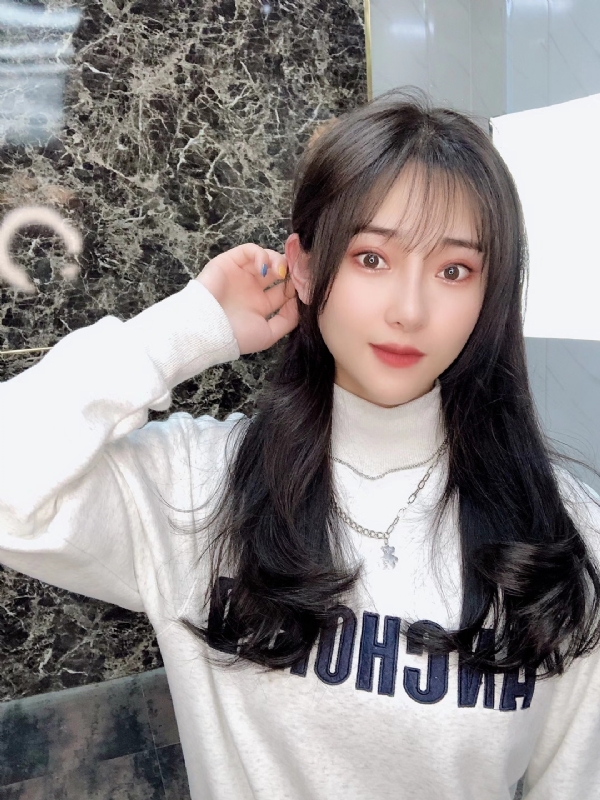 思思的第一张照片--衡阳相亲服务中心