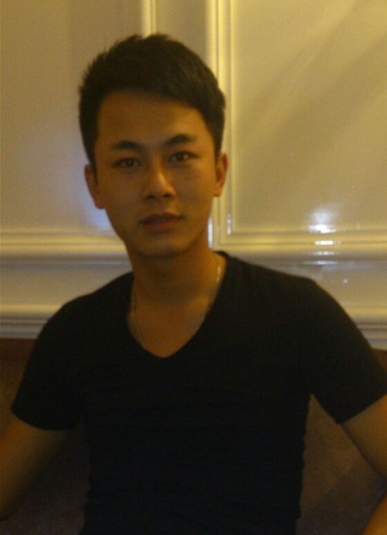 真情的流露的第一张照片--衡阳相亲服务中心