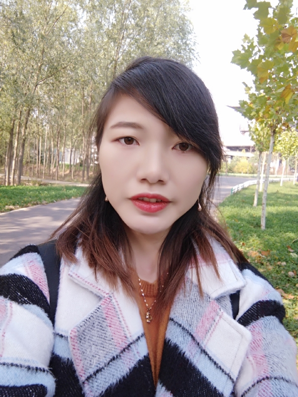 hely的第一张照片--衡阳相亲服务中心