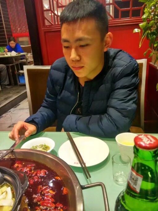 圈圈的第二张照片--衡阳相亲服务中心