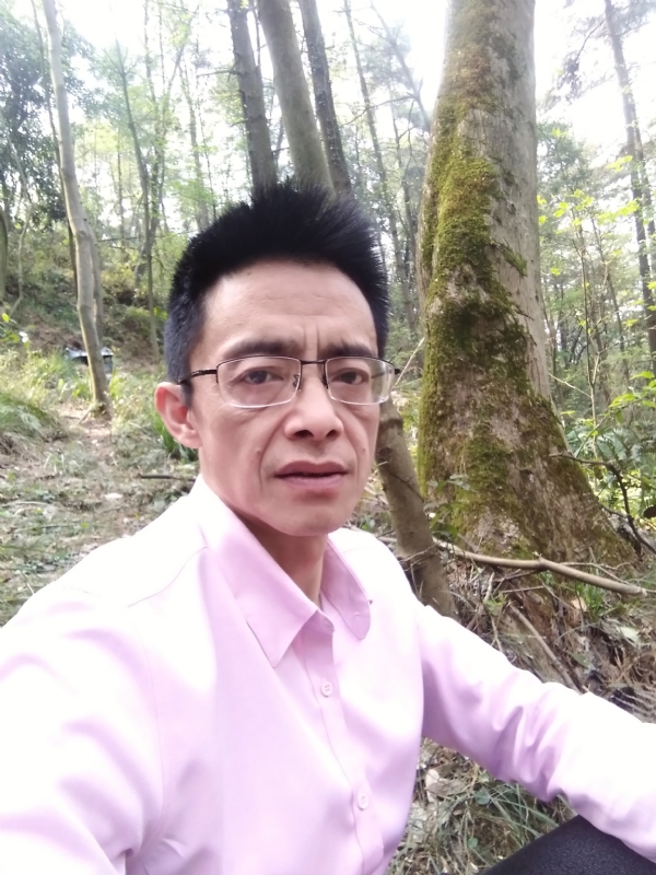 吴彬的第一张照片--衡阳相亲服务中心