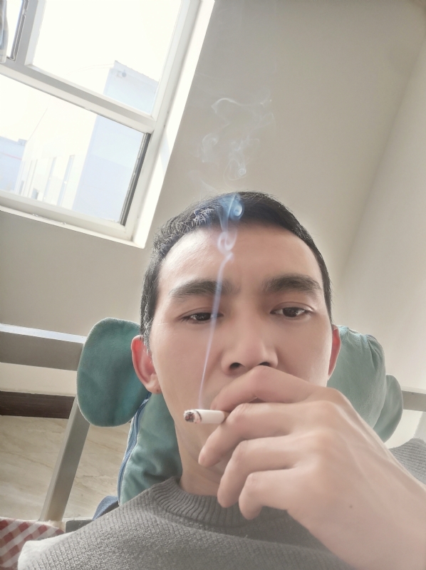 殇情的第一张照片--衡阳相亲服务中心