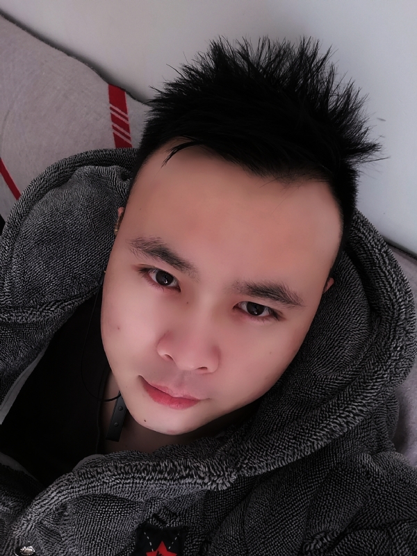 明明的第一张照片--衡阳相亲服务中心