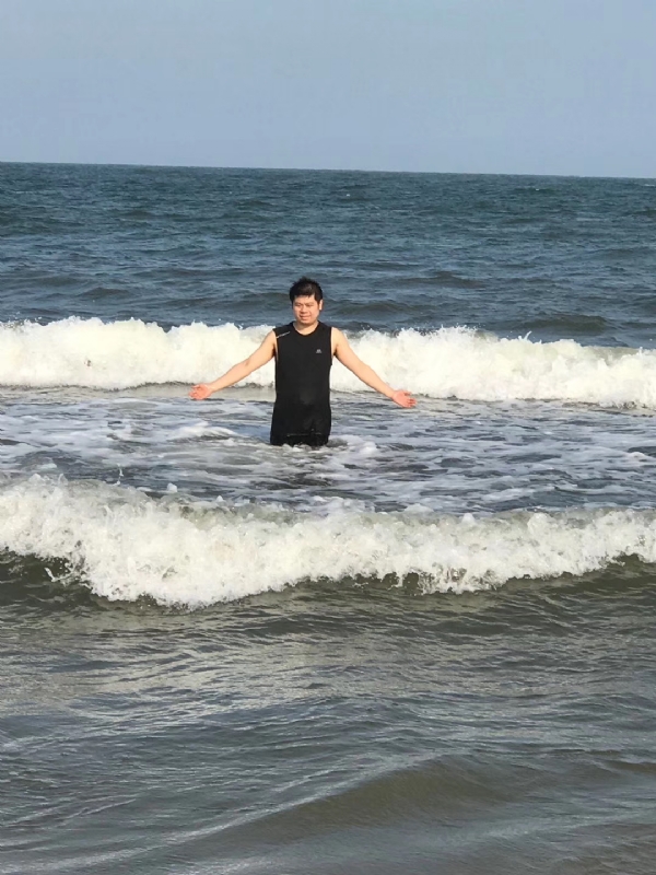 TS杰的第一张照片--衡阳相亲服务中心