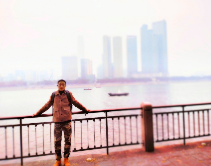 欢欣鼓舞的第一张照片--衡阳相亲服务中心