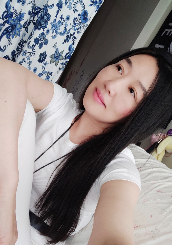 apple的第三张照片--衡阳相亲服务中心