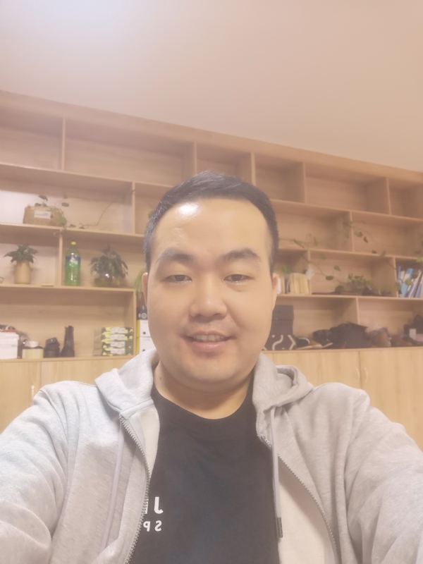 carl的第一张照片--衡阳相亲服务中心