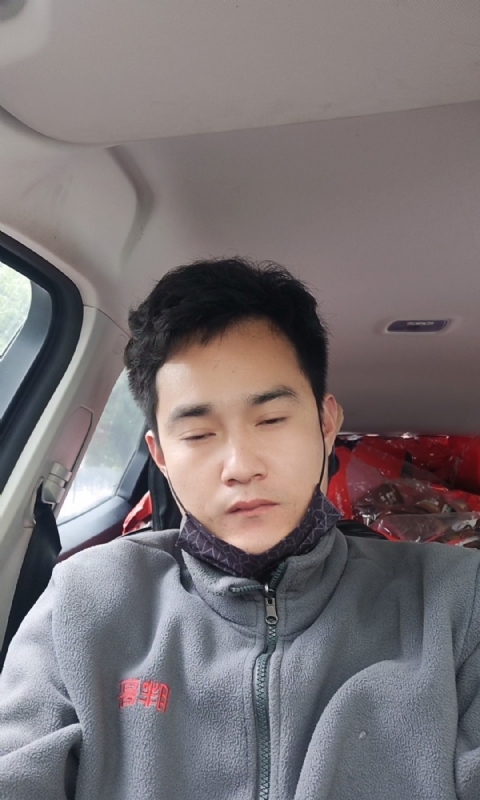 冷锋的第一张照片--衡阳相亲服务中心