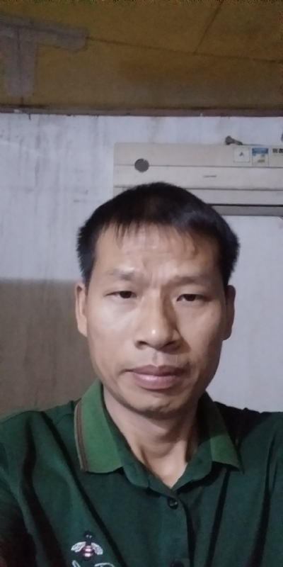 执着跋涉的第三张照片--衡阳相亲服务中心