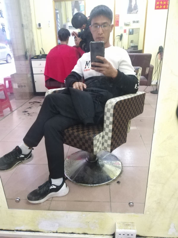 hushuai的第一张照片--衡阳相亲服务中心