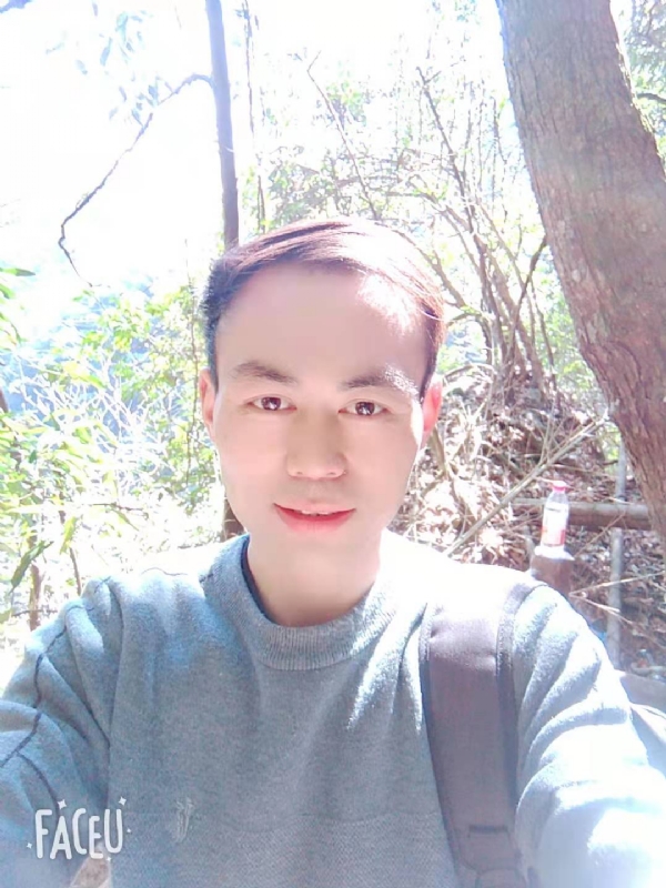 阿龙的第一张照片--衡阳相亲服务中心