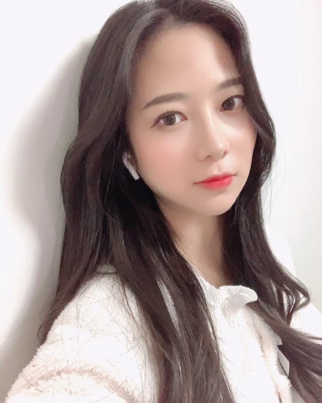 夢怡..的第一张照片--衡阳相亲服务中心