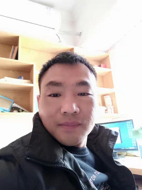 向前葱的第一张照片--衡阳相亲服务中心