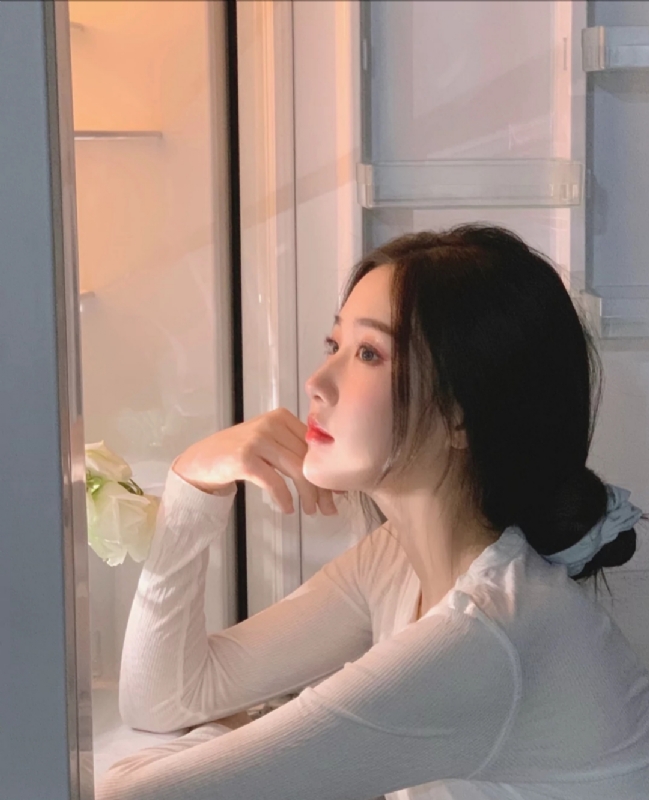 風吹過臉頰的第一张照片--衡阳相亲服务中心