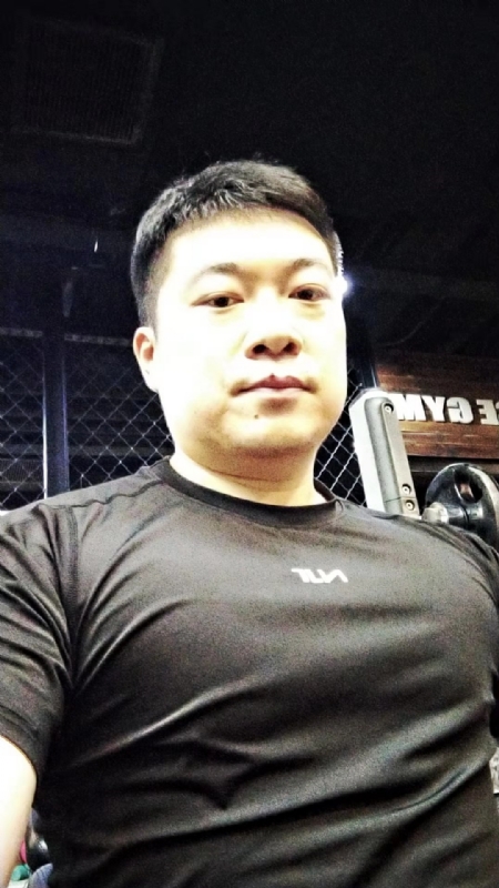 好想遇见你的第二张照片--衡阳相亲服务中心