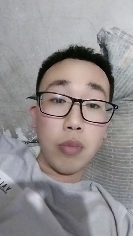 喜欢比我大的女人的第一张照片--衡阳相亲服务中心