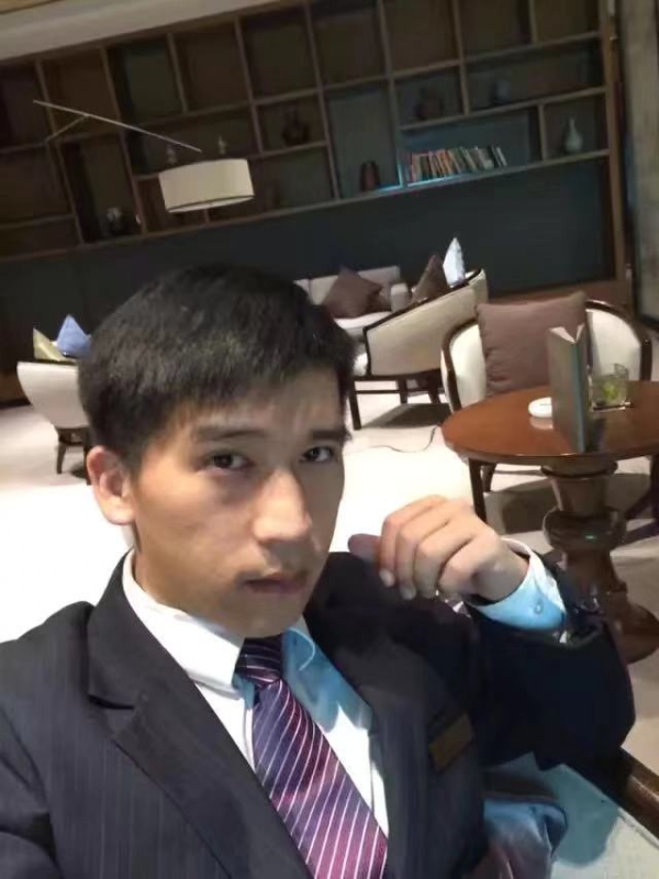 一条孤独的鱼的第二张照片--衡阳相亲服务中心
