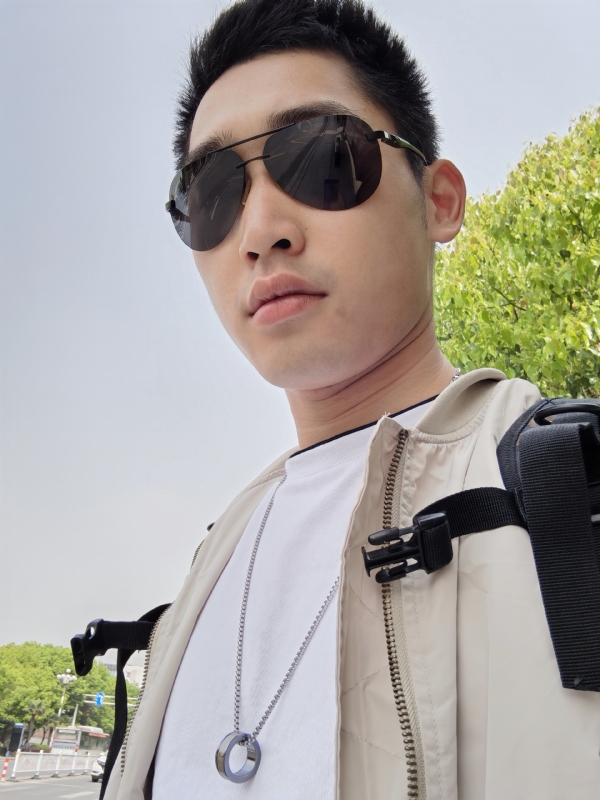 残花落陌,的第一张照片--衡阳相亲服务中心