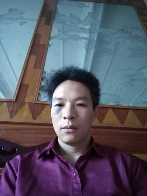 风中落叶的第一张照片--衡阳相亲服务中心